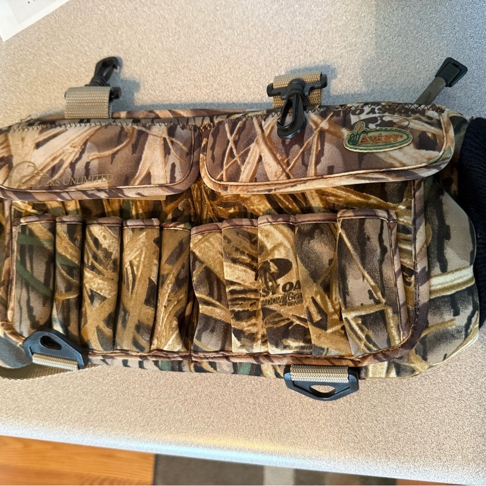 Ducks Unlimited Avert Camouflage Hand Warmer Muff Neoprene